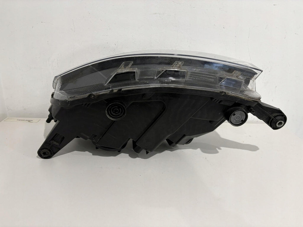 Frontscheinwerfer Skoda Rapid 5JB941016B Rechts Scheinwerfer Headlight SCH8016661165gy