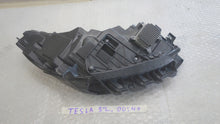 Laden Sie das Bild in den Galerie-Viewer, Frontscheinwerfer Tesla Model 3 1514952-00-D LED Links Scheinwerfer Headlight