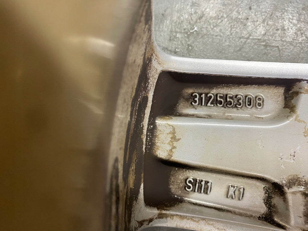 1x Alufelge 17 Zoll 7.0" 5x108 52,5ET 31255308, 30671415 Volvo C30 S40 V50