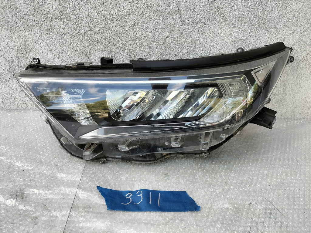 Frontscheinwerfer Toyota Rav 4 81110-02S80 Ein Stück (Rechts oder Links)