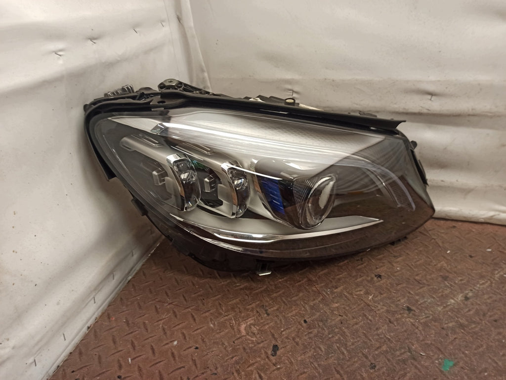Frontscheinwerfer Mercedes-Benz W205 A2059061606KZ 85122000 Full LED Rechts SCH9028674720gd