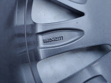 Laden Sie das Bild in den Galerie-Viewer, 1x Alufelge 17 Zoll 7.0&quot; 4x108 29ET 9802462277 Peugeot 3008 Rim Wheel