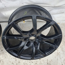 Load image into Gallery viewer, 1x Alufelge 18 Zoll 8.5" 5x112 29ET Glanz Silber 8T0601025E Audi A5 Rim Wheel FEL2072171592bu