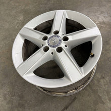 Laden Sie das Bild in den Galerie-Viewer, 1x Alufelge 16 Zoll 7.0" 5x112 A1714013302 Mercedes-Benz Rim Wheel FEL4662596743qj