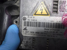 Laden Sie das Bild in den Galerie-Viewer, Frontscheinwerfer Seat Alhambra 0301182271 FALSE Scheinwerfer Headlight SCH2936047119zu