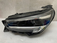 Load image into Gallery viewer, Frontscheinwerfer Opel Corsa F 39162658 LED Links Scheinwerfer Headlight