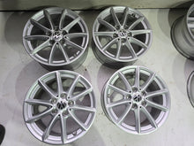 Laden Sie das Bild in den Galerie-Viewer, 4x Alufelge 16 Zoll 7.0" 5x112 52ET 6775618 BMW 4 Caddy V Golf VII Touran FEL9805843205qy