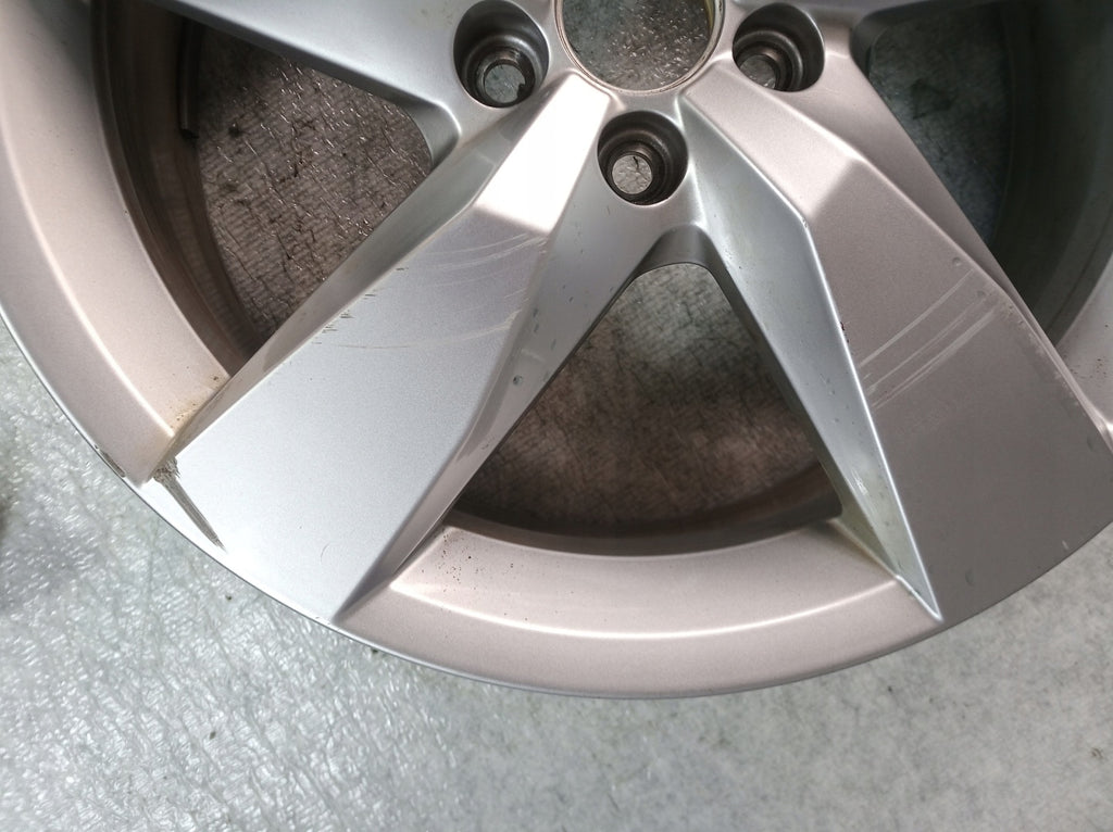 1x Alufelge 17 Zoll 6.5" 5x112 39ET 2GM601025A VW T-Cross Rim Wheel FEL5557505828cg