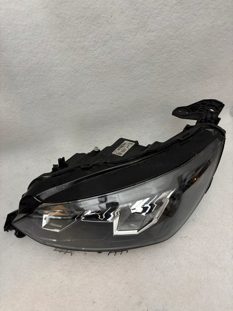 Frontscheinwerfer Peugeot 208 II 90200109 9833036380 LED Links Headlight SCH9856230464xb