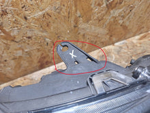 Load image into Gallery viewer, Frontscheinwerfer Toyota V Rechts Scheinwerfer Headlight SCH3449626507hd