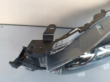 Laden Sie das Bild in den Galerie-Viewer, Frontscheinwerfer Mazda 3 2017-2020 51040 Links Scheinwerfer Headlight SCH2969066301uq