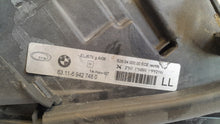 Laden Sie das Bild in den Galerie-Viewer, Frontscheinwerfer BMW 3 E91 69427480 Rechts Scheinwerfer Headlight SCH3970483663ii
