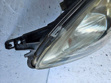 Laden Sie das Bild in den Galerie-Viewer, Frontscheinwerfer Opel Agila 35100-52K00 89317121 Rechts Scheinwerfer Headlight
