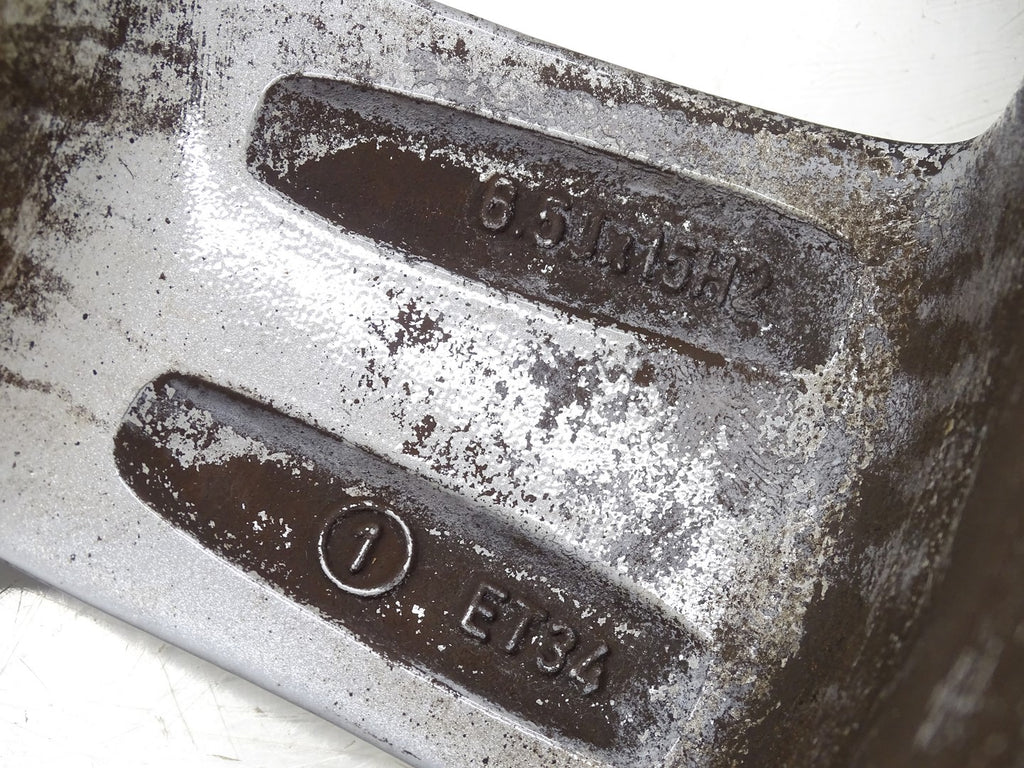 1x Alufelge 15 Zoll 6.5" 5x100 34ET Matt Silber 8X0601025 Audi A1 Rim Wheel