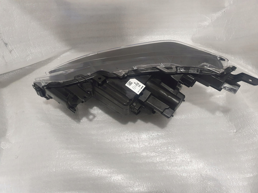 Frontscheinwerfer Toyota Corolla Yaris Cross LED Rechts Scheinwerfer Headlight SCH1339381043mt