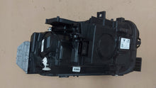 Laden Sie das Bild in den Galerie-Viewer, Frontscheinwerfer Mercedes-Benz W247 A2479069001 LED Rechts Headlight SCH4435427191yc