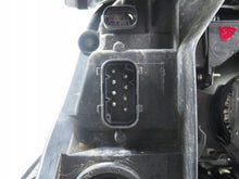 Laden Sie das Bild in den Galerie-Viewer, Frontscheinwerfer BMW 5 7189312 Rechts Scheinwerfer Headlight SCH3920798653qm
