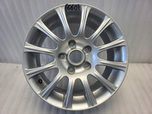 Laden Sie das Bild in den Galerie-Viewer, 1x Alufelge 15 Zoll 7.0" 5x114.3 42ET Glanz Silber 620CG3 6200G3 Kia Niro Cx-3 FEL8378732499fj