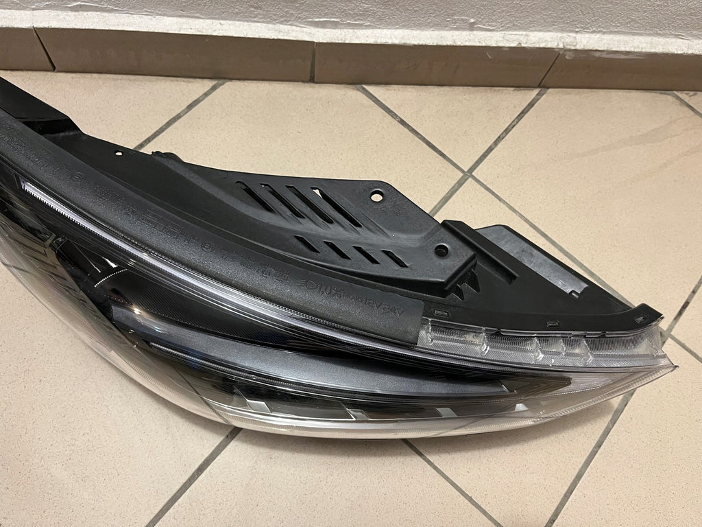 Frontscheinwerfer Hyundai I30 III 92102-G4600 LED Rechts Scheinwerfer Headlight