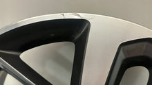 Load image into Gallery viewer, 1x Alufelge 18 Zoll 7.5" 5x114.3 52ET 52910-J9300 Hyundai Rim Wheel FEL4980841577xo