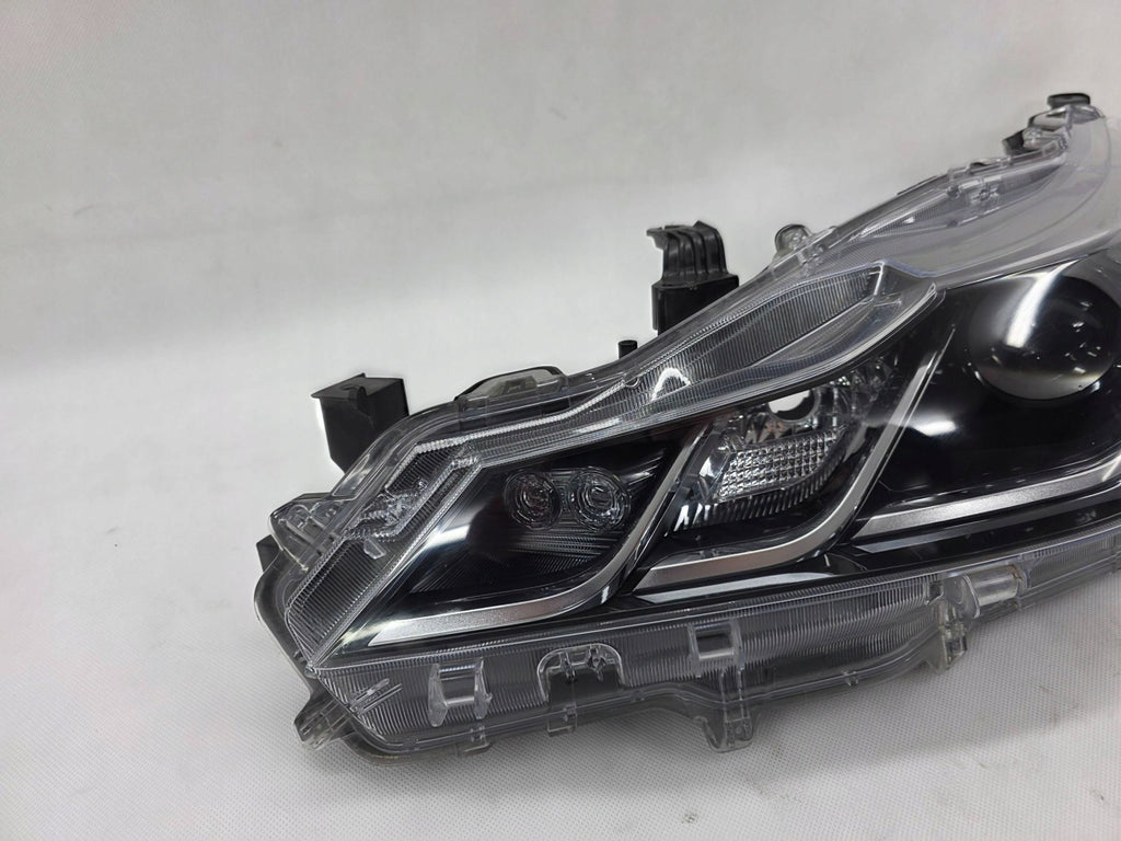 Frontscheinwerfer Toyota Corolla 8115002T3100 Links Scheinwerfer Headlight SCH7098576637wq