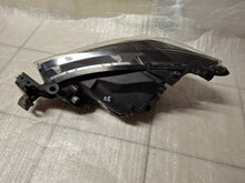 Load image into Gallery viewer, Frontscheinwerfer Mazda Cx5 KA1L51030L 3672019004 LED Rechts Headlight SCH3293734181sg