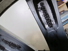 Load image into Gallery viewer, 1x Alufelge 17 Zoll 7.0" 5x112 40ET Glanz Silber 3G0601025D VW I Rim Wheel FEL1351940349wv