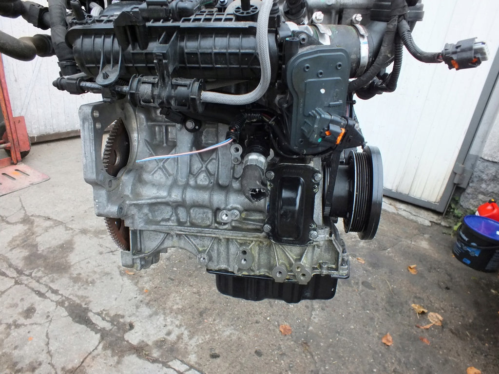 Motor Peugeot 2008 I 10XK01 HN01 1.2 THP 76TKm 2017 Benzin Engine Komplett