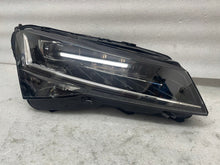 Laden Sie das Bild in den Galerie-Viewer, Frontscheinwerfer Skoda Superb III 3V1941016E LED Rechts Scheinwerfer Headlight