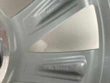 Load image into Gallery viewer, 1x Alufelge 18 Zoll 7.0&quot; 5x112 44ET 3V0601025AL Skoda Superb Iii Rim Wheel