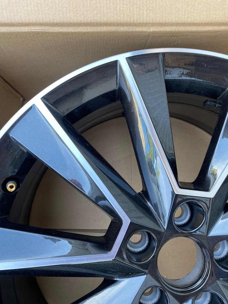 1x Alufelge 17 Zoll 7.0" 5x100 5JJ601025 Skoda Fabia Rapid Rim Wheel