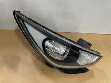 Laden Sie das Bild in den Galerie-Viewer, Frontscheinwerfer Kia Niro Rechts Scheinwerfer Headlight SCH4330941263ud