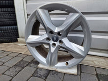 Load image into Gallery viewer, 1x Alufelge 19 Zoll 8.0&quot; 5x112 28ET Audi Rim Wheel