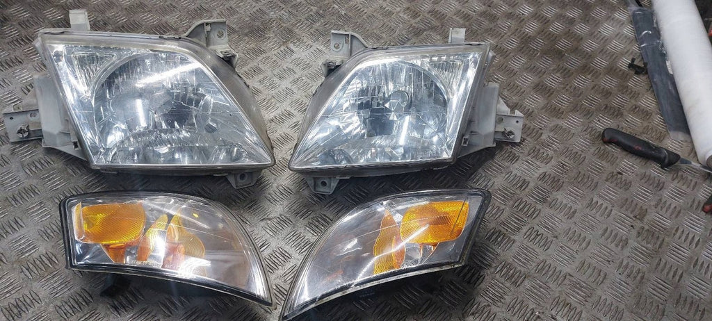 Frontscheinwerfer Mazda Mpv II Ein Satz Scheinwerfer Headlight