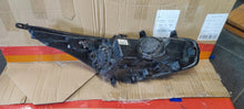 Load image into Gallery viewer, Frontscheinwerfer Kia Ceed 92101A2220 Links Scheinwerfer Headlight