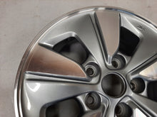 Laden Sie das Bild in den Galerie-Viewer, 1x Alufelge 15 Zoll 6.0&quot; 5x114.3 45ET Glanz 4FA1A Nissan Leaf Ze0 Ze1 Pulsar