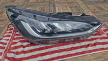 Laden Sie das Bild in den Galerie-Viewer, Frontscheinwerfer Ford Focus NX7B-13E014-CD Rechts Scheinwerfer Headlight SCH3267563225qk