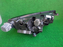 Load image into Gallery viewer, Frontscheinwerfer Skoda Octavia IV 5E4941015A Links Scheinwerfer Headlight SCH1701950244yd