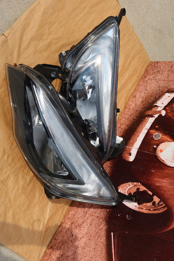 Frontscheinwerfer Opel Astra 13371596 Ein Stück (Rechts oder Links) Headlight