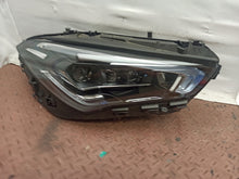 Laden Sie das Bild in den Galerie-Viewer, Frontscheinwerfer Mercedes-Benz Cla A1189067001 Full LED Rechts Headlight SCH3022960766yw