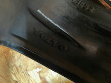 Laden Sie das Bild in den Galerie-Viewer, 1x Alufelge 18 Zoll 7.5&quot; 5x112 50 5ET 31471552 Volvo Xc60 Xc40 Rim Wheel