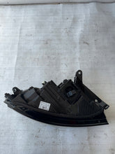 Load image into Gallery viewer, Frontscheinwerfer Skoda Enyaq 9LB941016G Full LED Rechts Scheinwerfer Headlight SCH3084087691lq