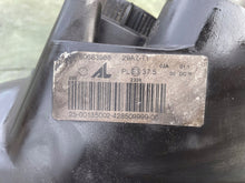 Load image into Gallery viewer, Frontscheinwerfer Alfa Romeo 159 60683988 Links Scheinwerfer Headlight SCH1794159927ga