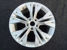 Load image into Gallery viewer, 1x Alufelge 17.5 Zoll 7.0" 5x112 38ET 3G0601025AB VW Passat Alltrack B8 FEL2632417694tl
