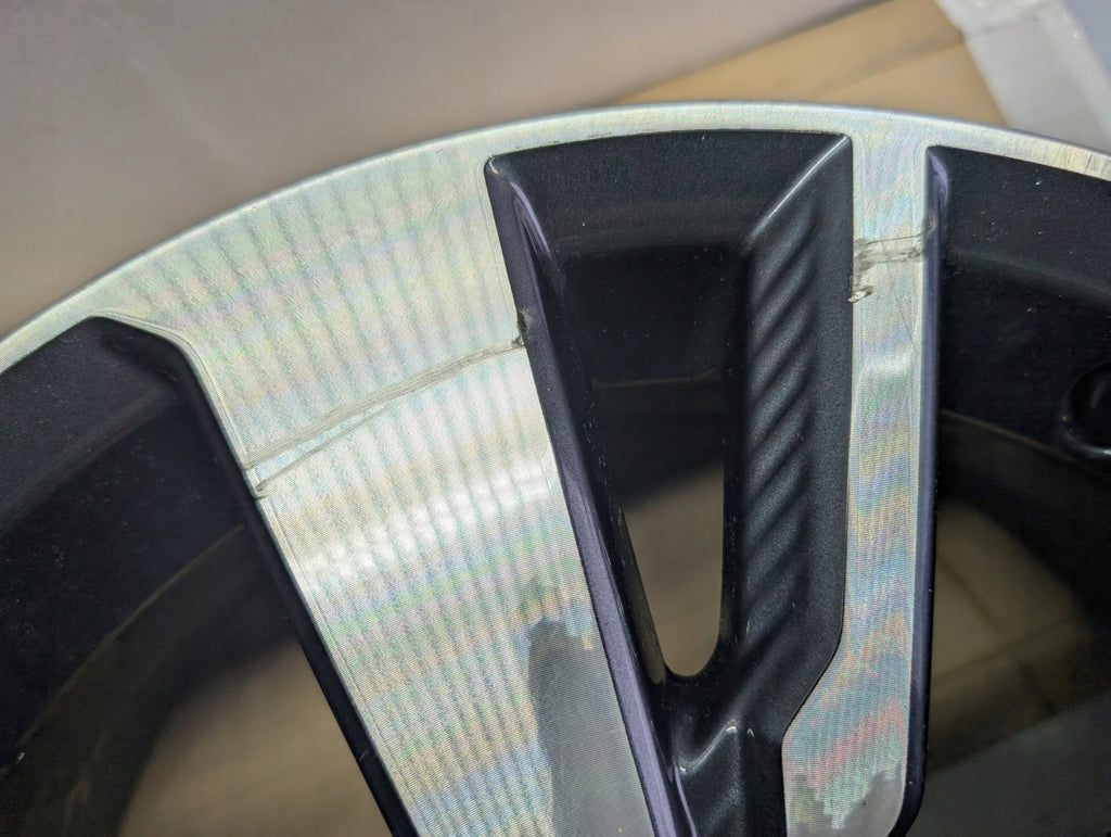 1x Alufelge 16 Zoll 6.5" 5x114.3 40ET Glanz N856012 Nissan Leaf Ze1 Rim Wheel FEL4446915081oq