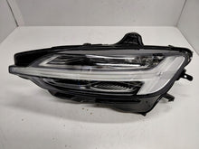 Load image into Gallery viewer, Frontscheinwerfer Volvo S60 III Links Scheinwerfer Headlight SCH9199352857ze