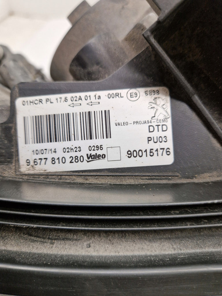 Frontscheinwerfer Peugeot 2008 9677810280 90015176 Rechts Scheinwerfer Headlight