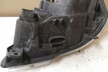 Laden Sie das Bild in den Galerie-Viewer, Frontscheinwerfer Mercedes-Benz Viano A6398201961 Rechts Scheinwerfer Headlight