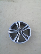 Laden Sie das Bild in den Galerie-Viewer, 1x Alufelge 18 Zoll 7.0" 5x112 43ET Glanz Schwarz 5NA601025AQ VW Tiguan FEL2874941059ak
