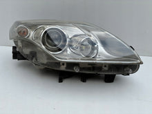Laden Sie das Bild in den Galerie-Viewer, Frontscheinwerfer Renault Laguna III 89901837 Xenon Rechts Headlight SCH6356451837br